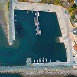 Tylos Beach 2* كاتو بيرغوس