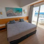 فندق Tylos Beach 2*