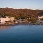 Tylos Beach فندق