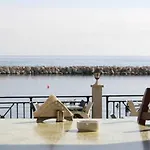 Tylos Beach فندق كاتو بيرغوس