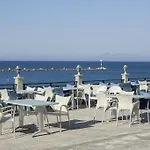 Tylos Beach كاتو بيرغوس