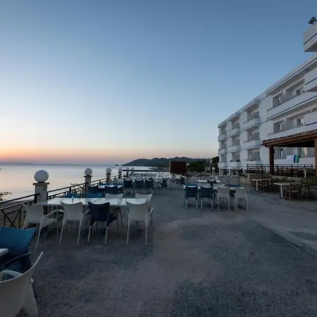 Tylos Beach فندق 2*