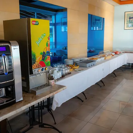 Tylos Beach كاتو بيرغوس