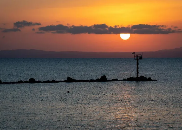 Tylos Hotel Kato Pyrgos