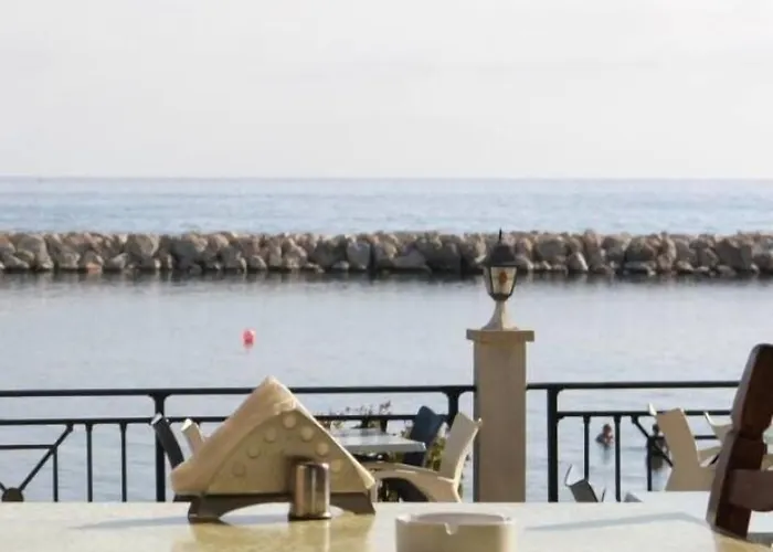 Tylos Hotel Kato Pyrgos