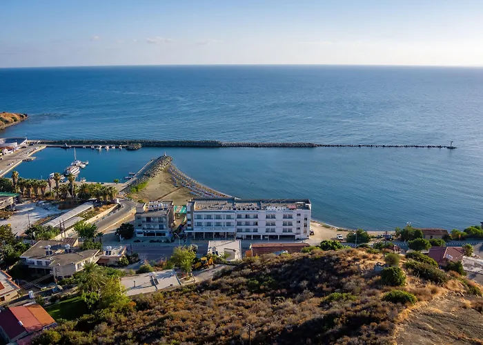 Hotel Tylos Kato Pyrgos